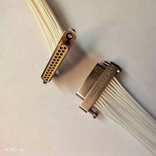 西米科技 工业级J30J公头25Pins超小矩形连接器的卓越性能与选型指南